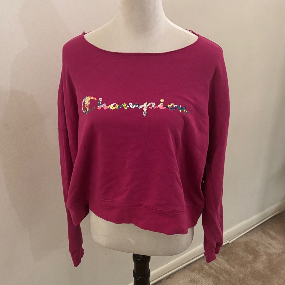 Champion Women's Fuchsia Sweatshirt
